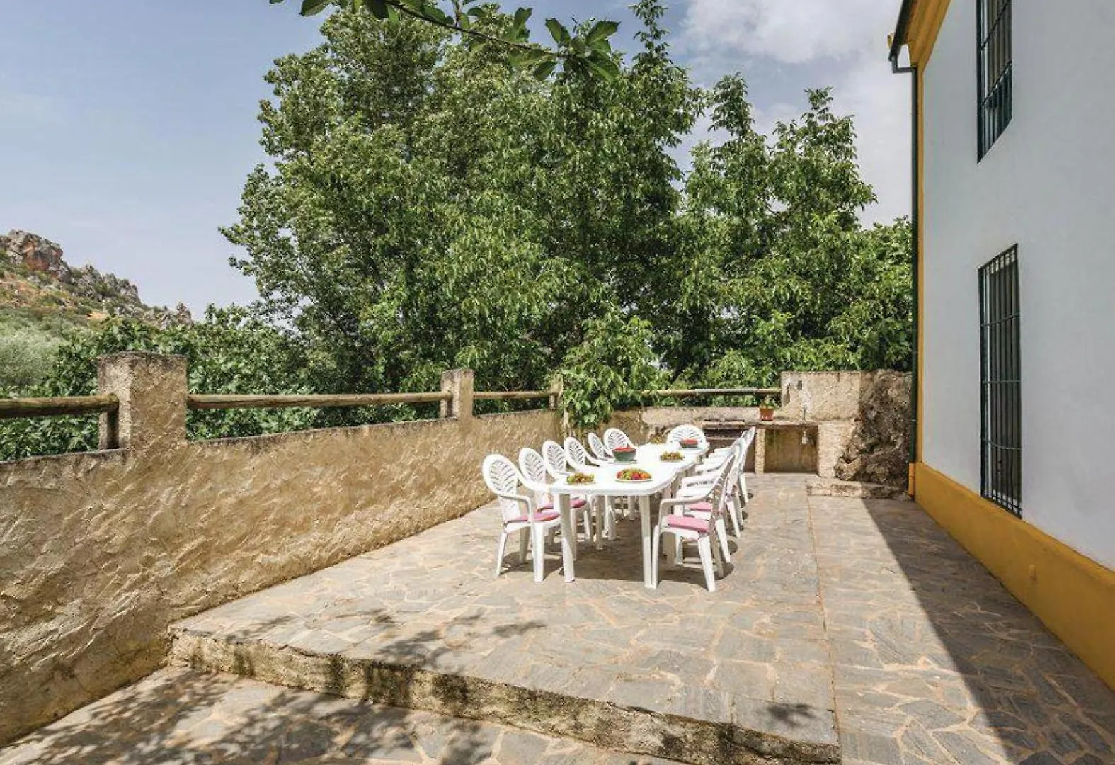 Paraje El Saltadero Cuevas del Becerro Holiday home