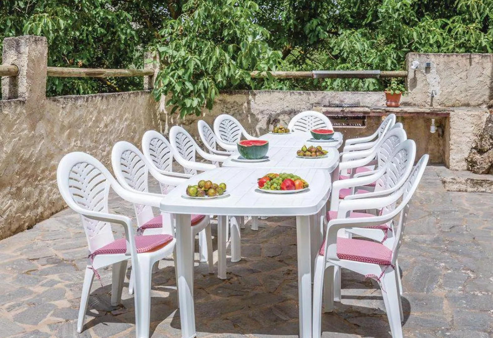 Holiday home Paraje El Saltadero Cuevas del Becerro Spain